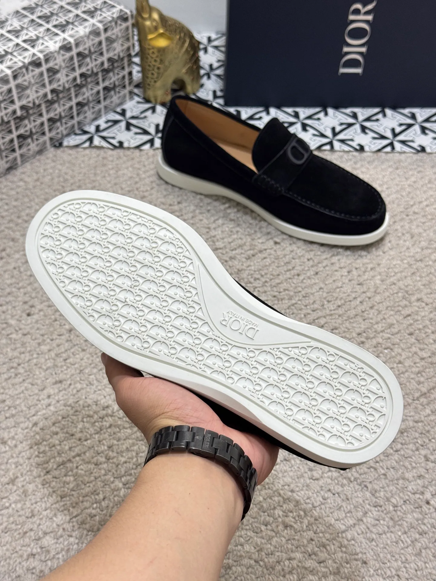 Men's men's shoes 💰480 [New style] 🍺🍺Dior men's casual shoes - a high version of the original one-to-one replica. It is a casual dress shoe. Crafted from luxuriously soft navy suede❤️‍🔥Cow leather lining💘Oblique printed panels on the upper. The lightweight white rubber sole adds sophistication, with an Oblique pattern engraved on the outsole and branding on the back. Size: 38-44 (45, 46 customized